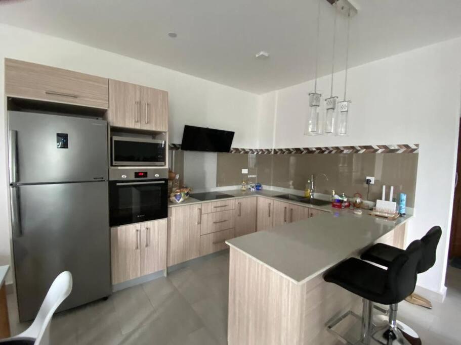 Stylish & Luxury 2-Bed Parkside Apart With Pool Vacoas-Phoenix Εξωτερικό φωτογραφία